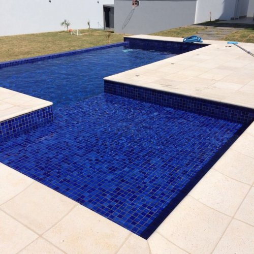 Piscinas de Concreto/Mista